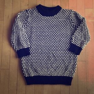 ZARA Black and White 3/4 Sleeve Sweater